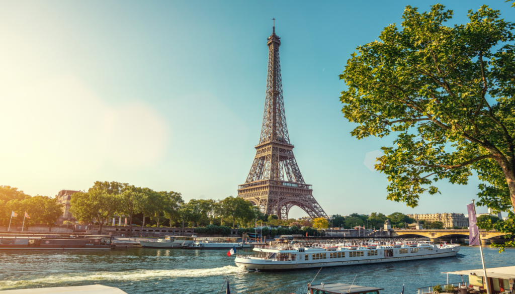 By Kilian」と「KILIAN PARIS」の呼び方