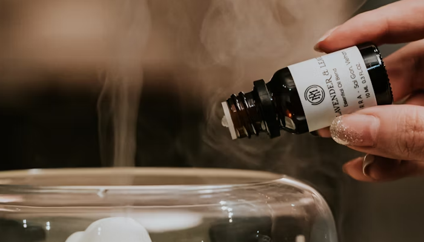 熱・電気式アロマディフューザー