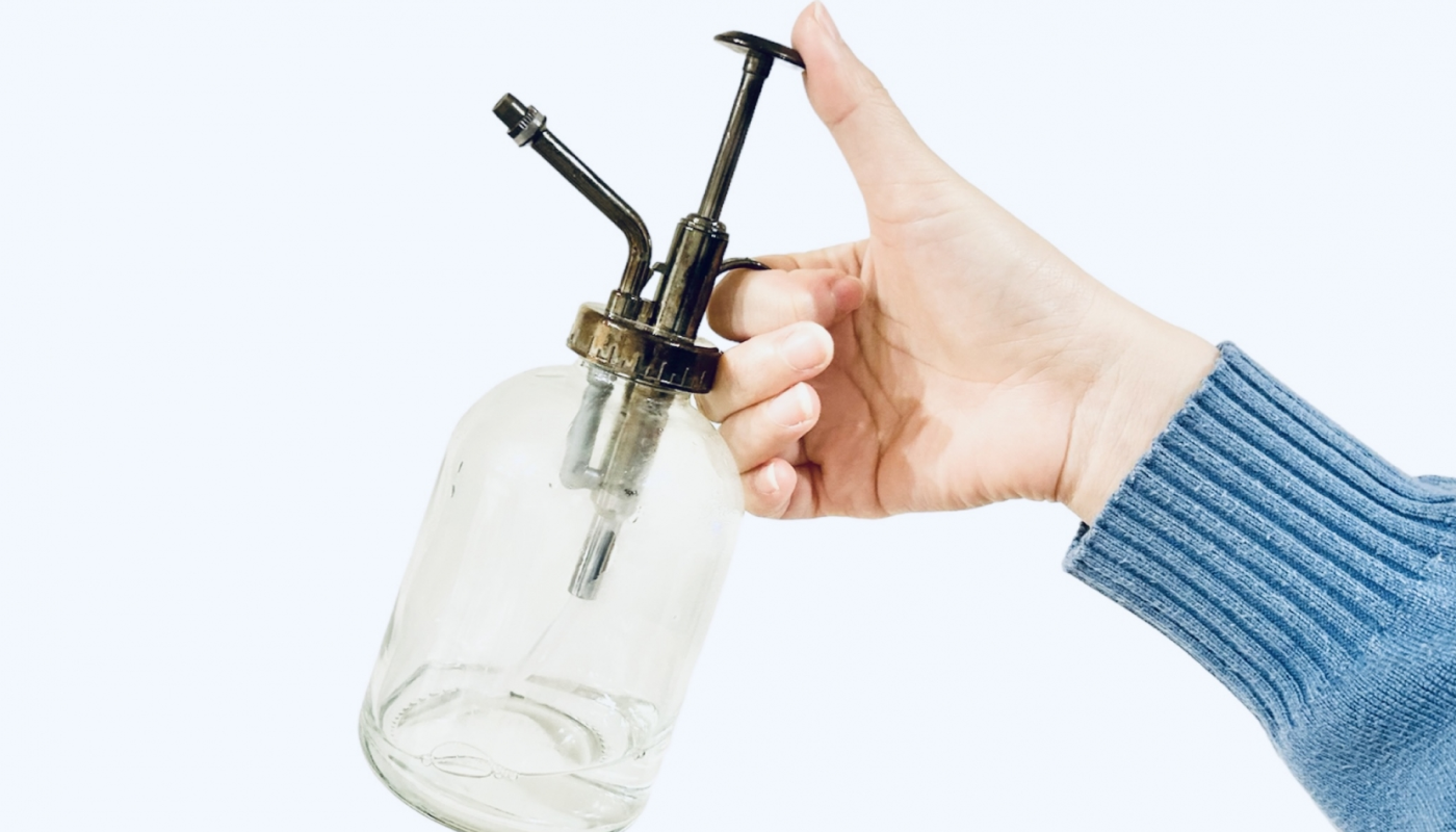 香りの強さを調節しやすいルーム&ファブリックスプレー