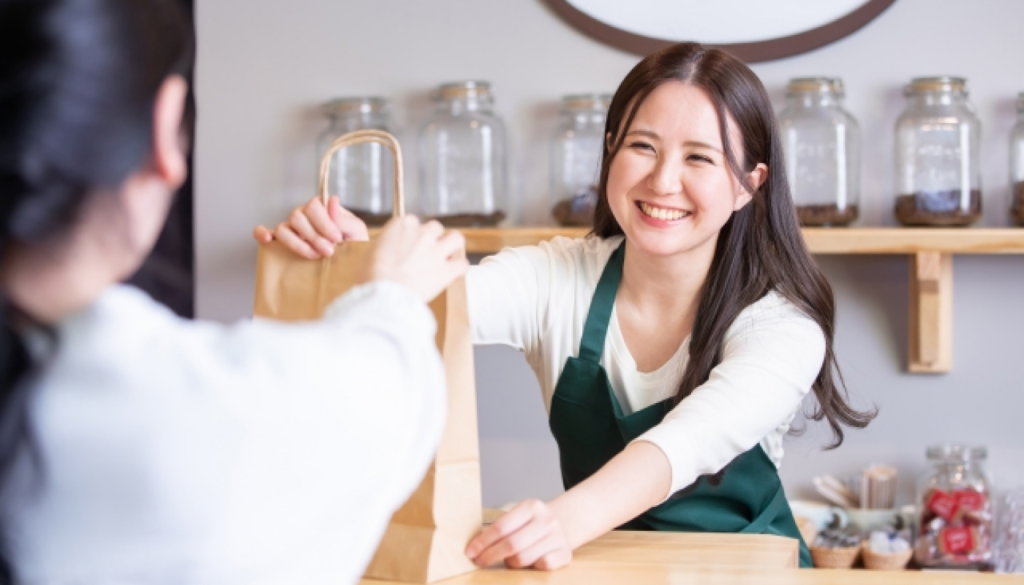 ロエベ001 Womanの買い方と試し方を比較