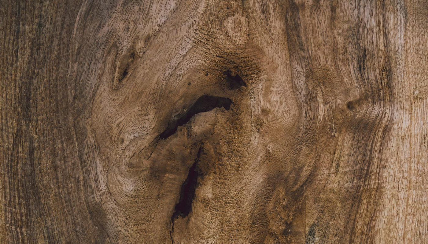 香りが続きやすいウッディ系の香り
