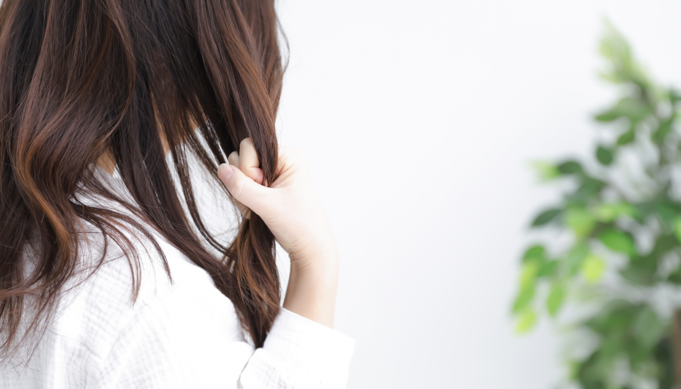 髪の毛が脆くなる