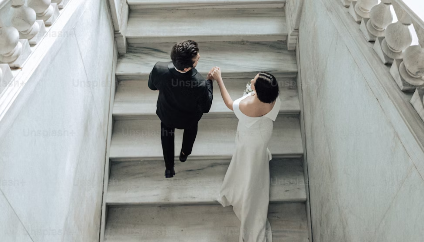 ②つけていると結婚できる？恋のジンクスがある！