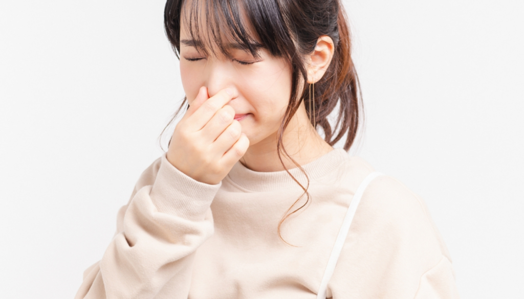 香水の匂いが残っていると「香害」になる可能性がある！？