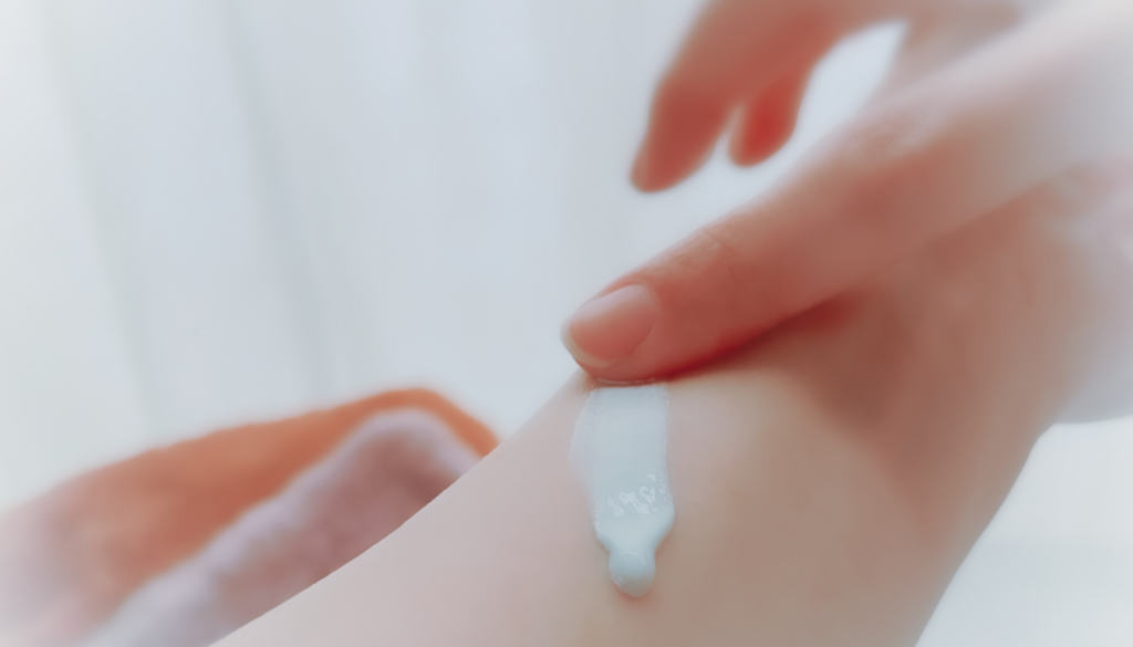 敏感肌やアレルギー体質の人はパッチテストを行う