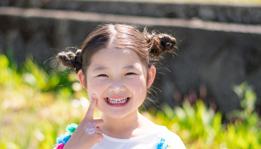 子どもが日焼け止めを嫌がる場合の対策方法は？