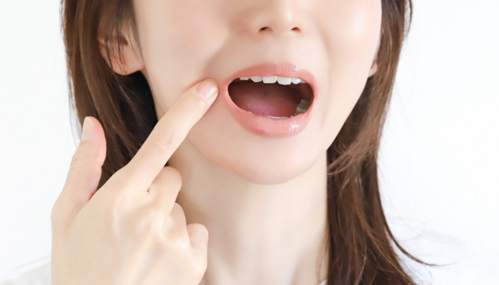 ①唾液の分泌を促進