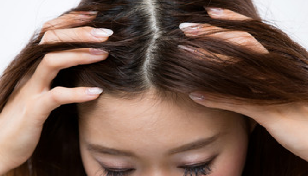 ベタつきをしっかり抑えたい人向けのシャンプー3選