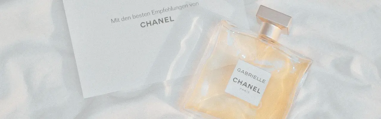CHANEL（シャネル）