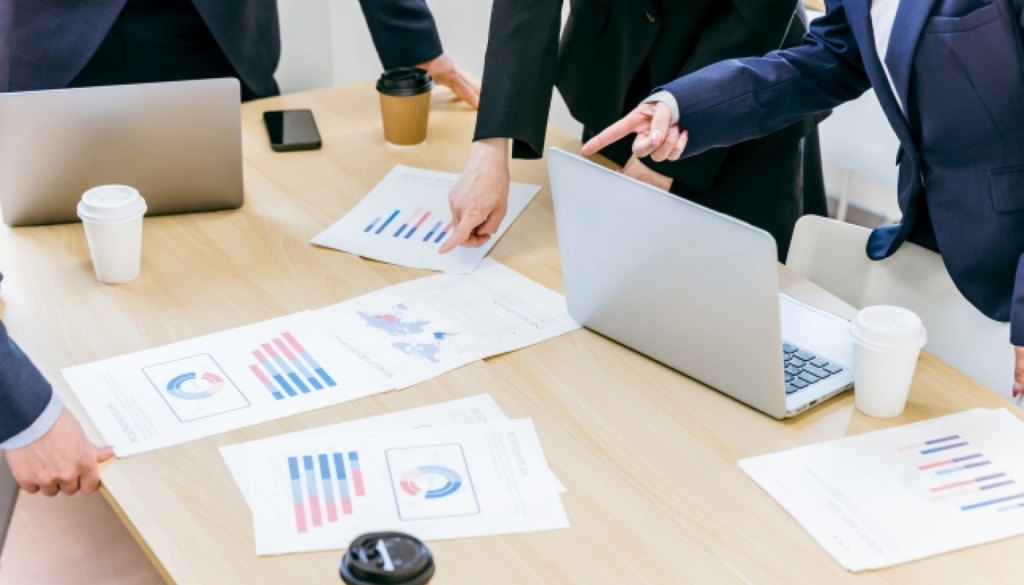 仕事や日中の外出に合わせやすい香り