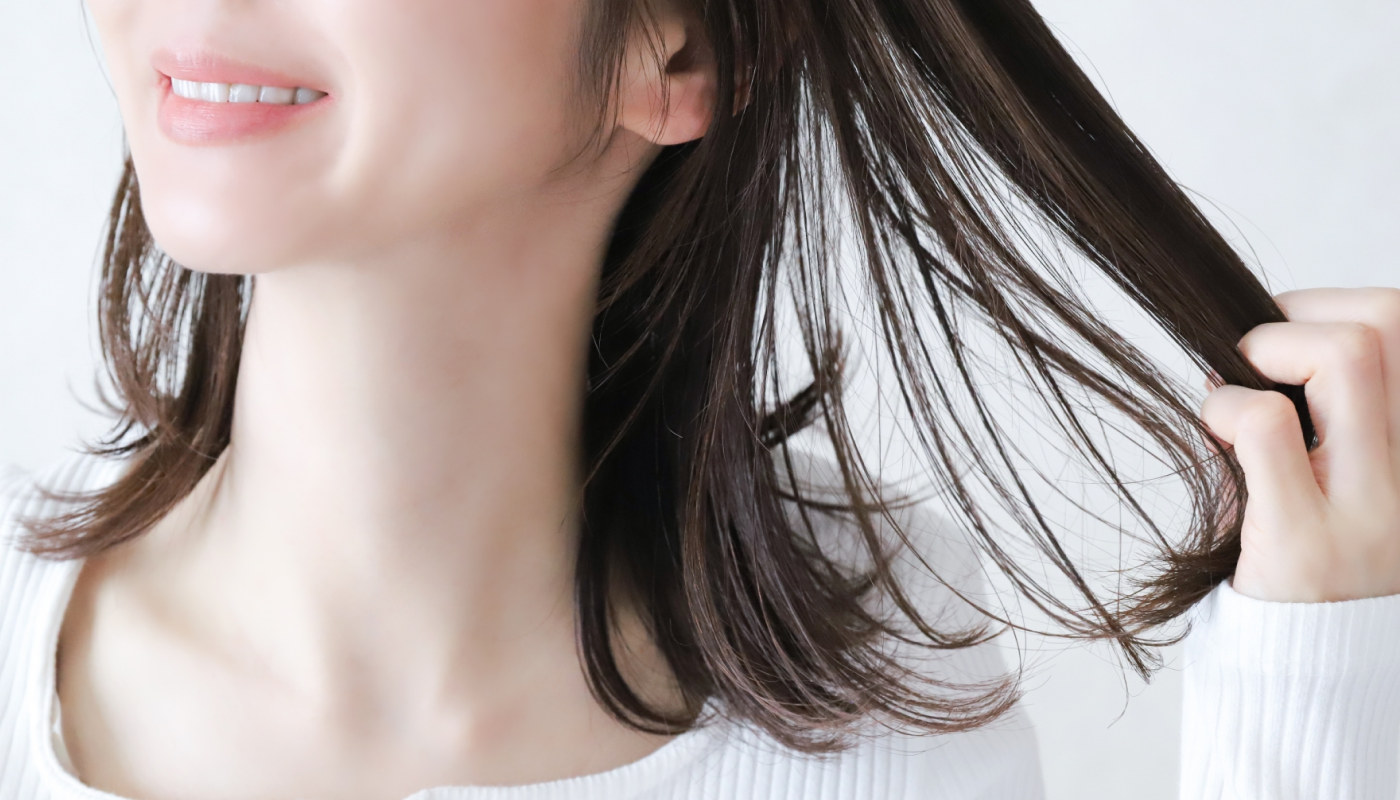 ②うねり髪を改善する「エクストラストレート」