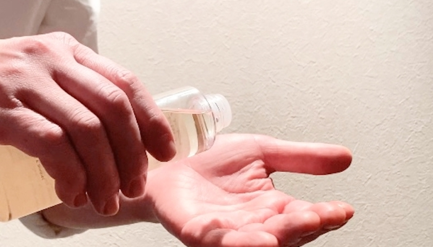 つけすぎるとべた付き、見た目も重くなる