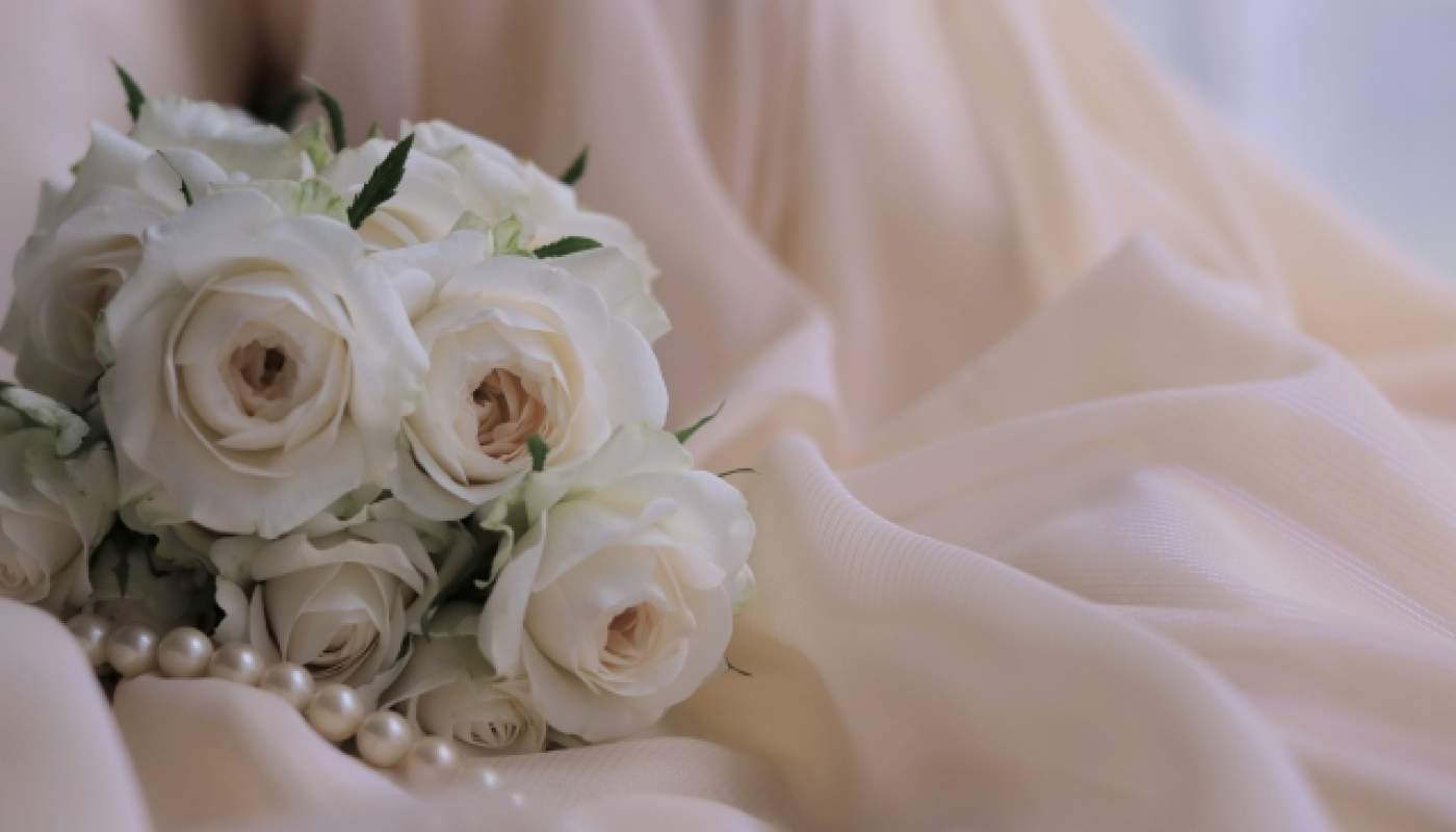なぜ薔薇の香りは多くの女性を惹きつけるのか